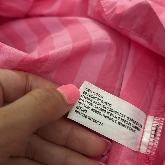 A New Day Vibrant Pink Smocked Dress size small - Picture 7 of 8